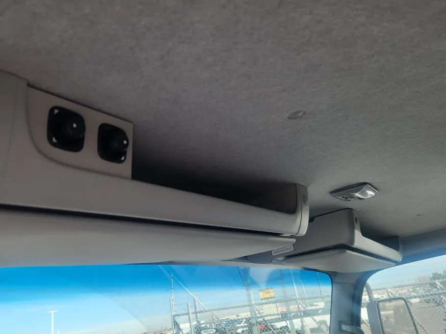 2026 Isuzu NPR-HD | Photo 17 of 20