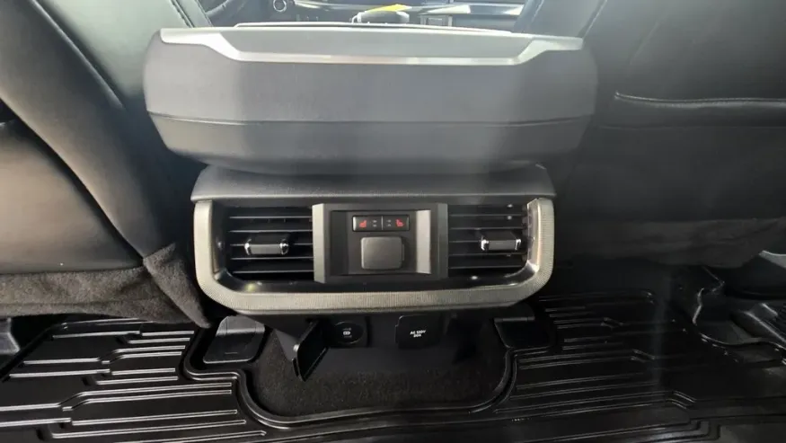 2024 Ford F-150 | Photo 27 of 28