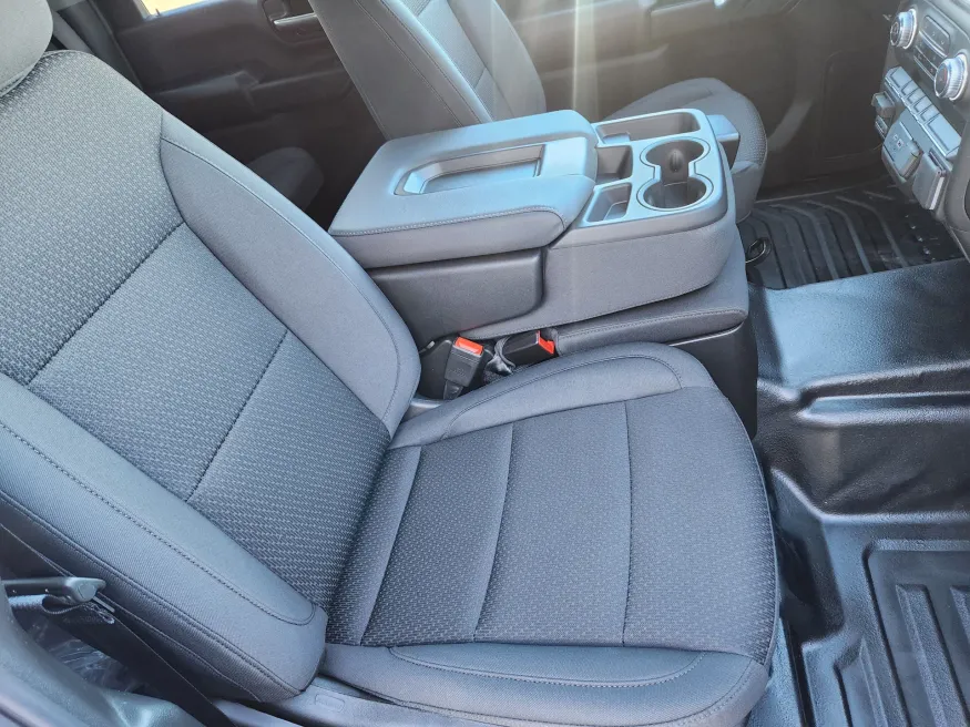 2026 GMC Sierra 2500HD Pro | Photo 9 of 20