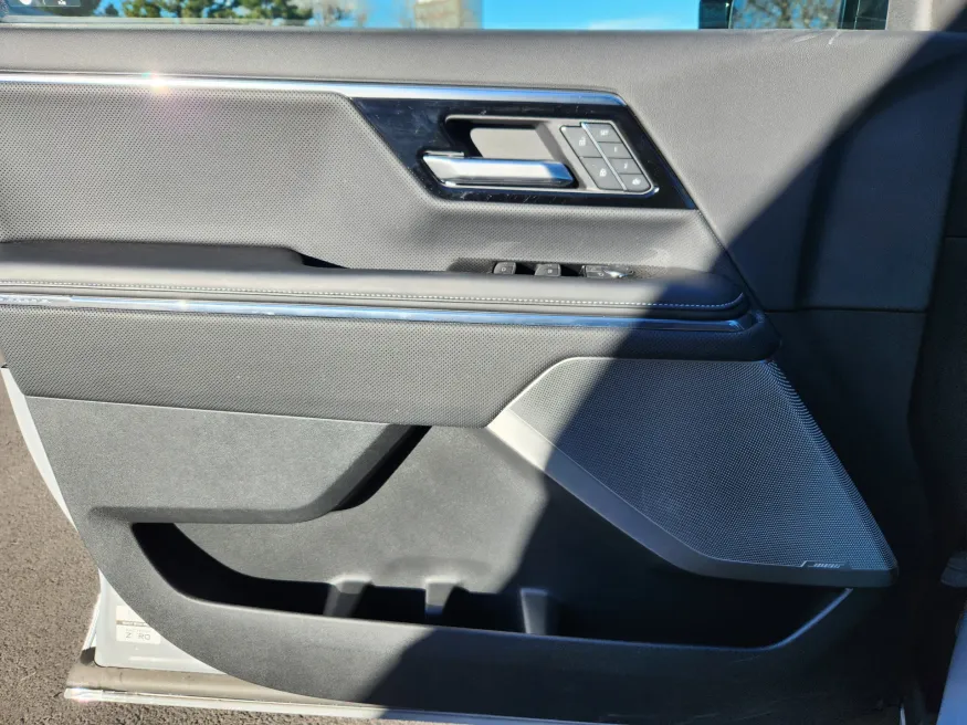 2025 GMC Sierra EV Max Range Denali | Photo 5 of 28