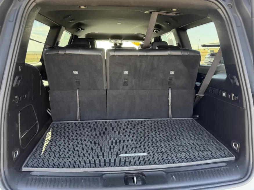 2024 Jeep Wagoneer Series II | Photo 7 of 22