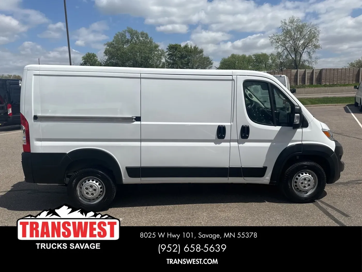 2025 RAM ProMaster 2500 Base | Photo 4 of 15