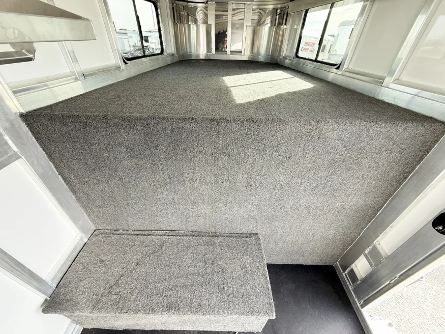 2026 Cimarron Lonestar Stock | Photo 5 of 17