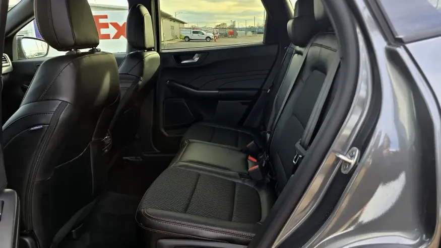 2026 Ford Escape | Photo 26 of 28