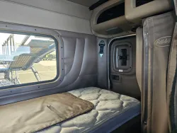 2019 Peterbilt 389 | Thumbnail Photo 13 of 24