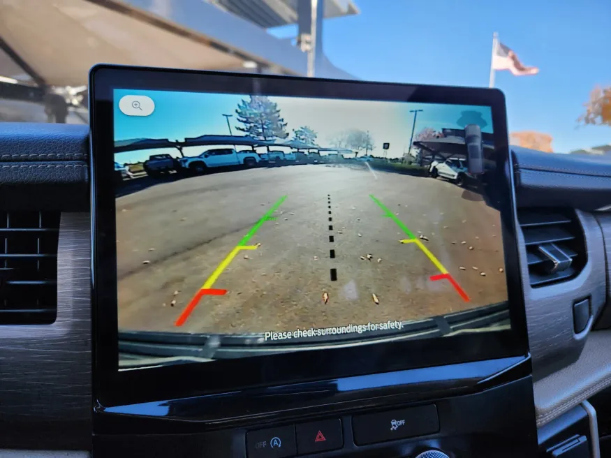 2023 Ford Expedition Limited | Photo 28 of 30