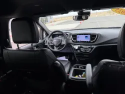 2025 Chrysler Pacifica Select | Thumbnail Photo 12 of 20