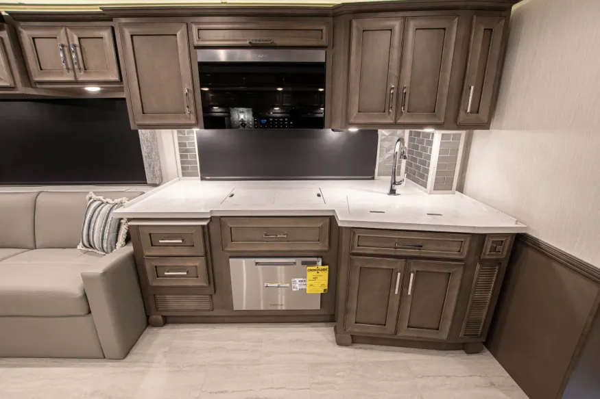 2026 Newmar Ventana 4369 | Photo 14 of 25