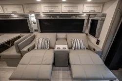 2026 Newmar Supreme Aire 4505 | Thumbnail Photo 15 of 27