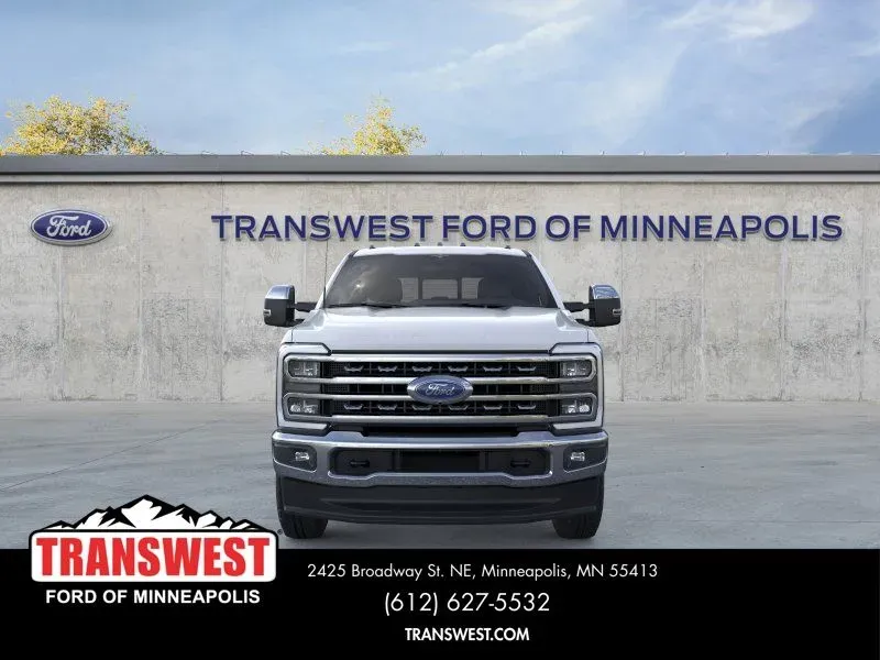 2026 Ford Super Duty F-350 Lariat | Photo 5 of 22