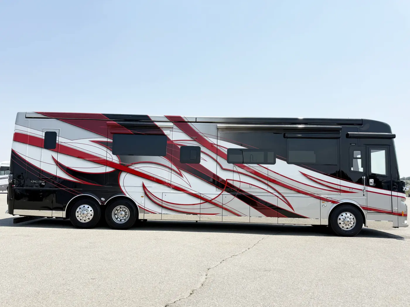 New 2027 Newmar King Aire 4531 in Frederick, CO - Class A RV