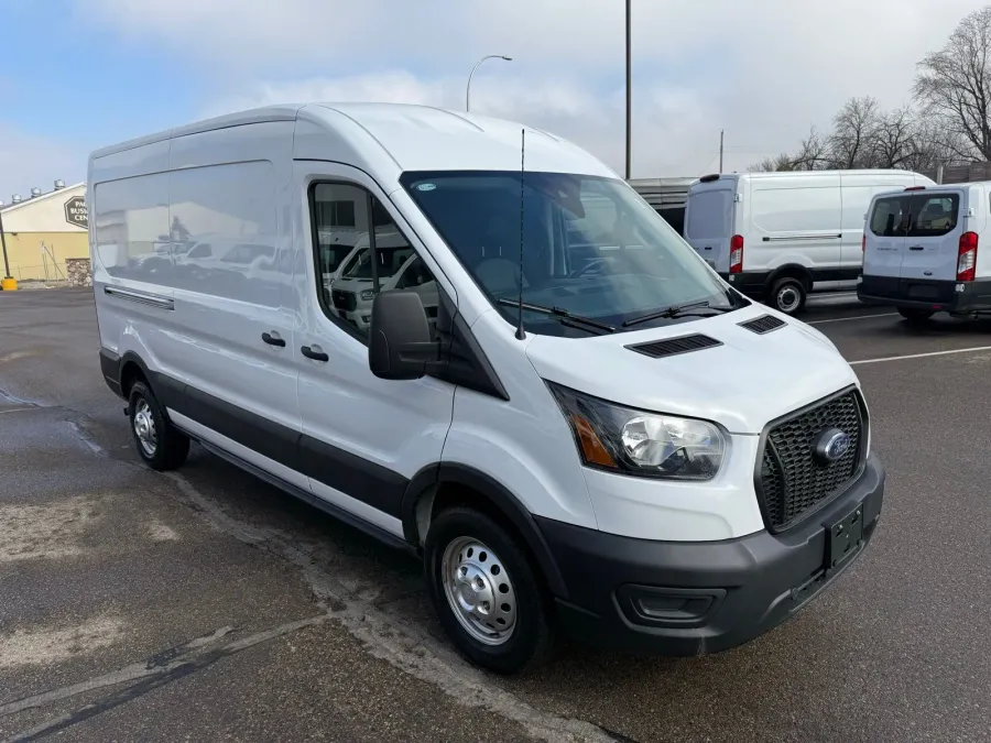 2023 Ford Transit-250 Base | Photo 13 of 18