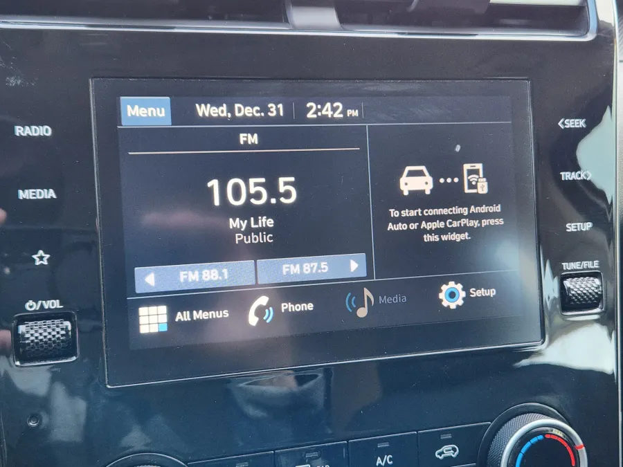 2022 Hyundai Tucson SE | Photo 11 of 20