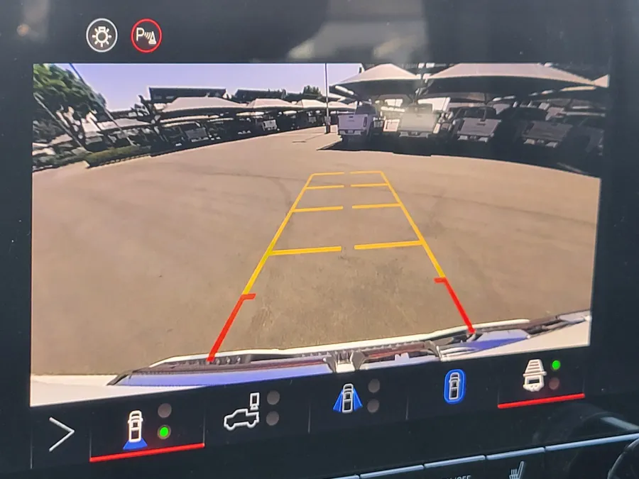 2026 GMC Canyon 4WD Elevation | Photo 15 of 26
