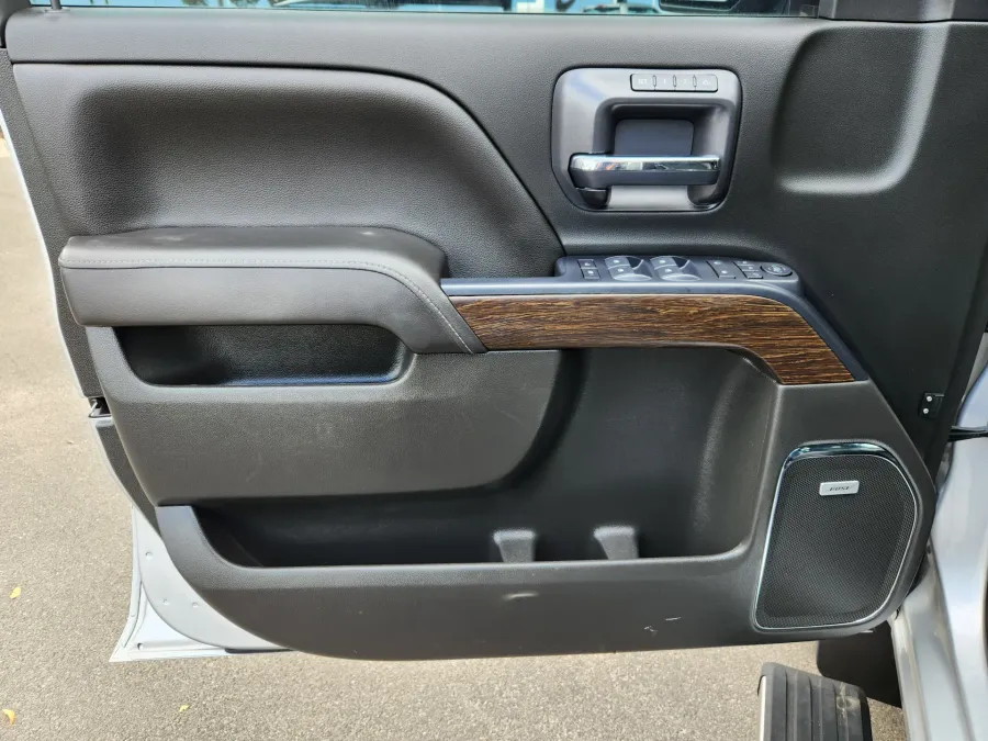 2018 GMC Sierra 1500 Denali | Photo 5 of 29