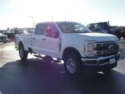 2024 Ford Super Duty F-350 XLT | Thumbnail Photo 12 of 34