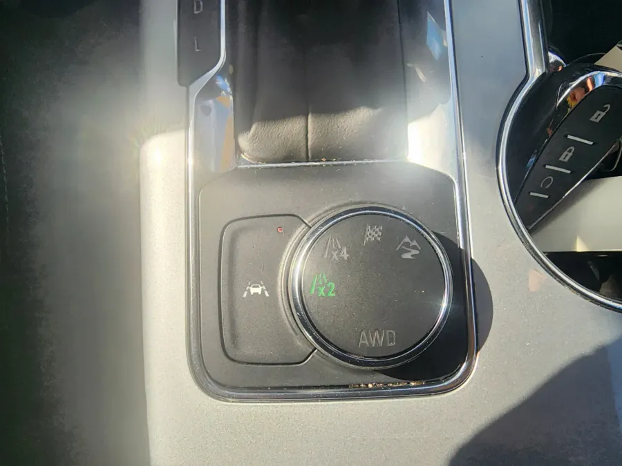 2023 Chevrolet Blazer LT | Photo 21 of 24