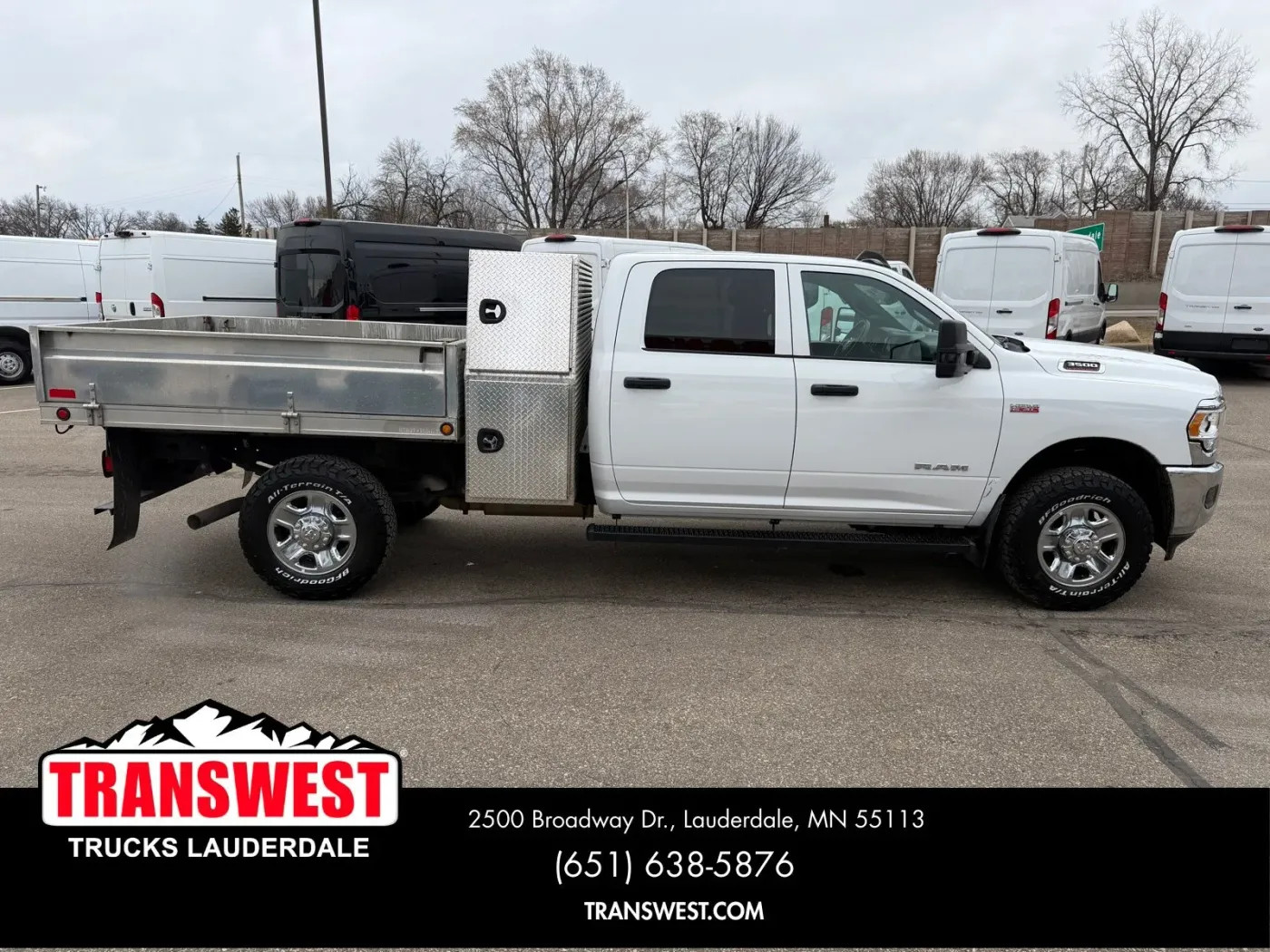2022 RAM 3500 Tradesman | Photo 5 of 23