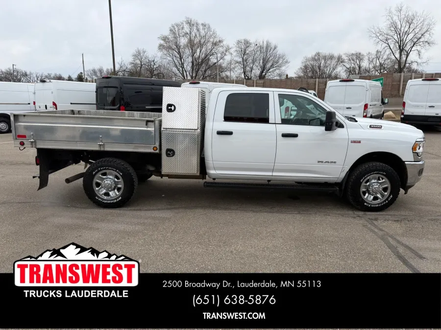 2022 RAM 3500 Tradesman | Photo 5 of 23