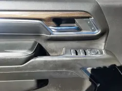 2024 Chevrolet Silverado 2500HD LT | Thumbnail Photo 18 of 23