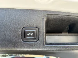 2024 GMC Terrain SLT | Thumbnail Photo 9 of 22