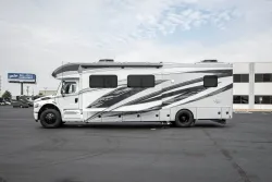 2026 Renegade Verona 36VSB | Thumbnail Photo 1 of 25