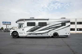 2026 Renegade Verona 36VSB