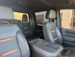 2022 GMC Sierra 2500HD AT4 | Thumbnail Photo 13 of 23
