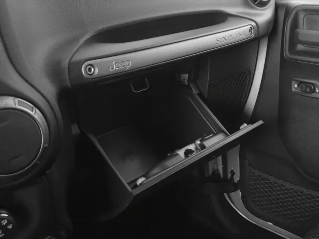 2017 Jeep Wrangler Unlimited | Photo 12 of 16