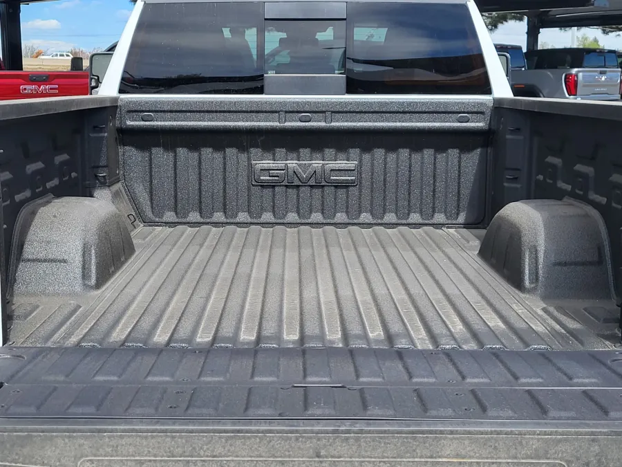 2026 GMC Sierra 1500 SLT | Photo 25 of 26