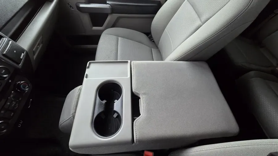 2020 Ford F-150 | Photo 23 of 29