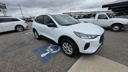 2026 Ford Escape | Thumbnail Photo 3 of 25