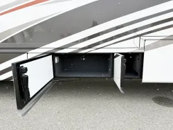 2022 Newmar Bay Star 3626 | Thumbnail Photo 30 of 30