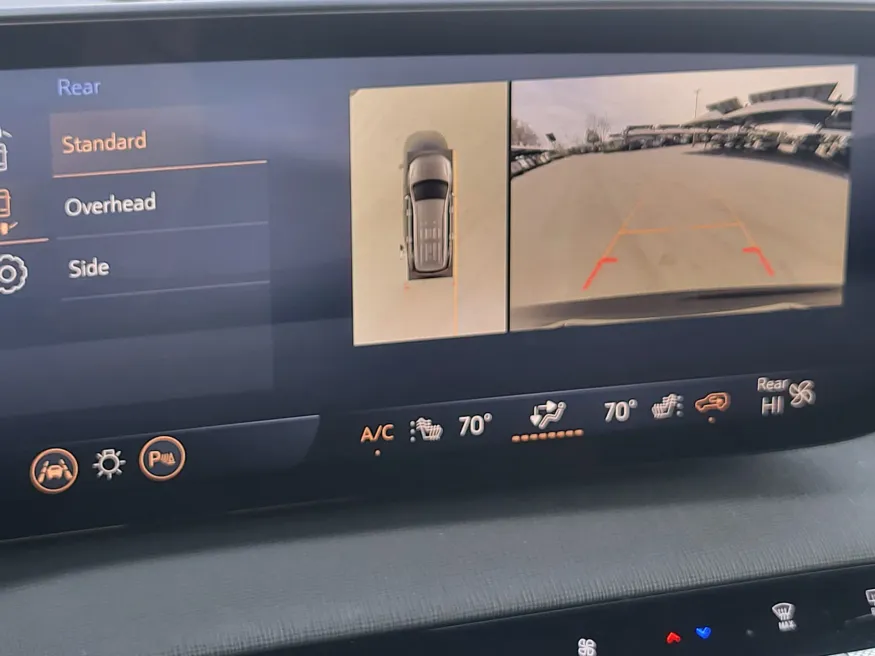2025 Buick Enclave Preferred | Photo 15 of 24