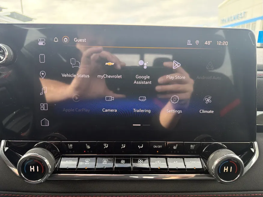 2026 Chevrolet Colorado 4WD Z71 | Photo 15 of 19