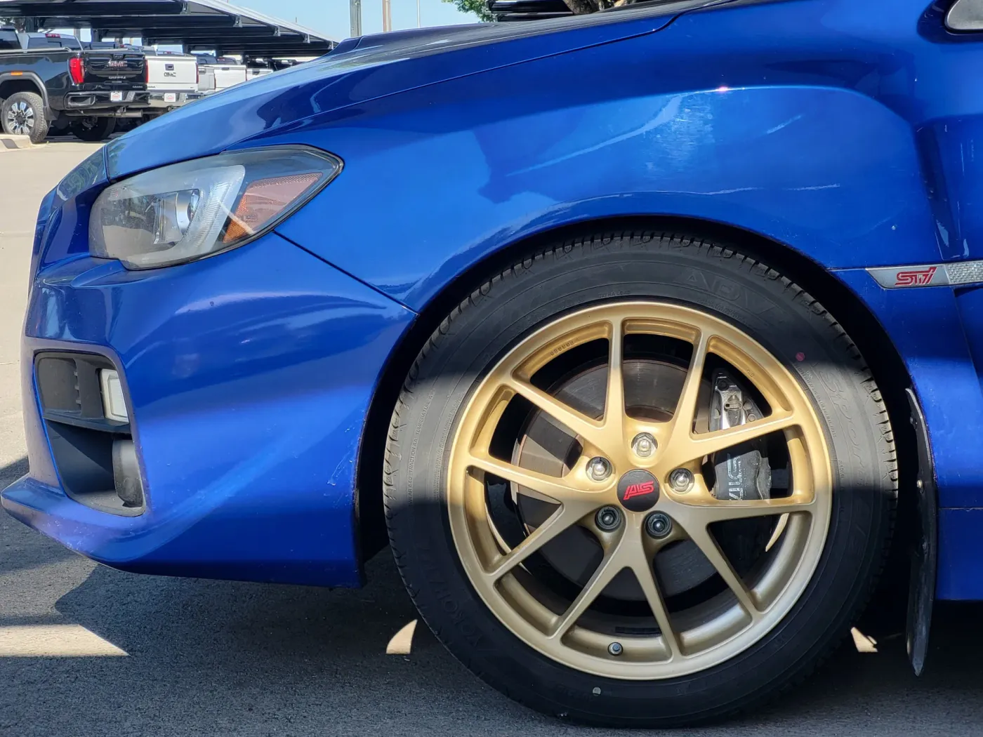 2015 Subaru WRX STI Launch Edition | Photo 4 of 5