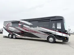 2024 Newmar King Aire 4596 | Thumbnail Photo 1 of 31