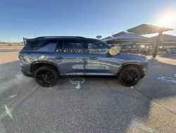 2024 Chevrolet Traverse | Thumbnail Photo 4 of 28