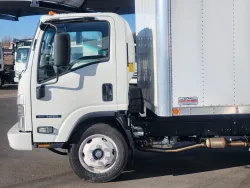 2025 Isuzu NRR | Thumbnail Photo 4 of 21