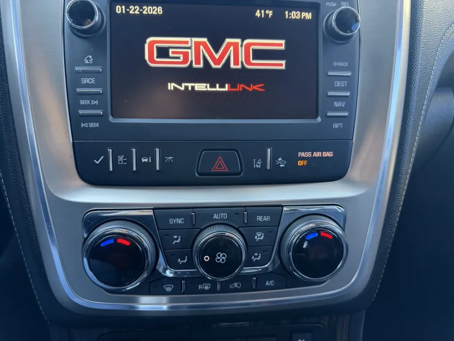 2016 GMC Acadia Denali | Photo 16 of 21