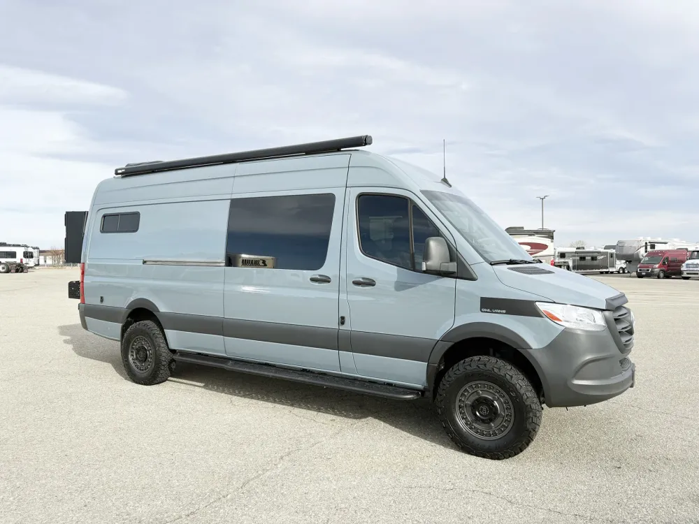 2020 Mercedes Benz Van Works 170 Custom