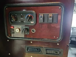 2021 Western Star 4900SA | Thumbnail Photo 24 of 29