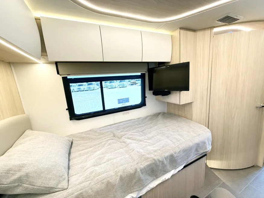 2024 Leisure Travel Van Unity 24TB | Photo 14 of 22