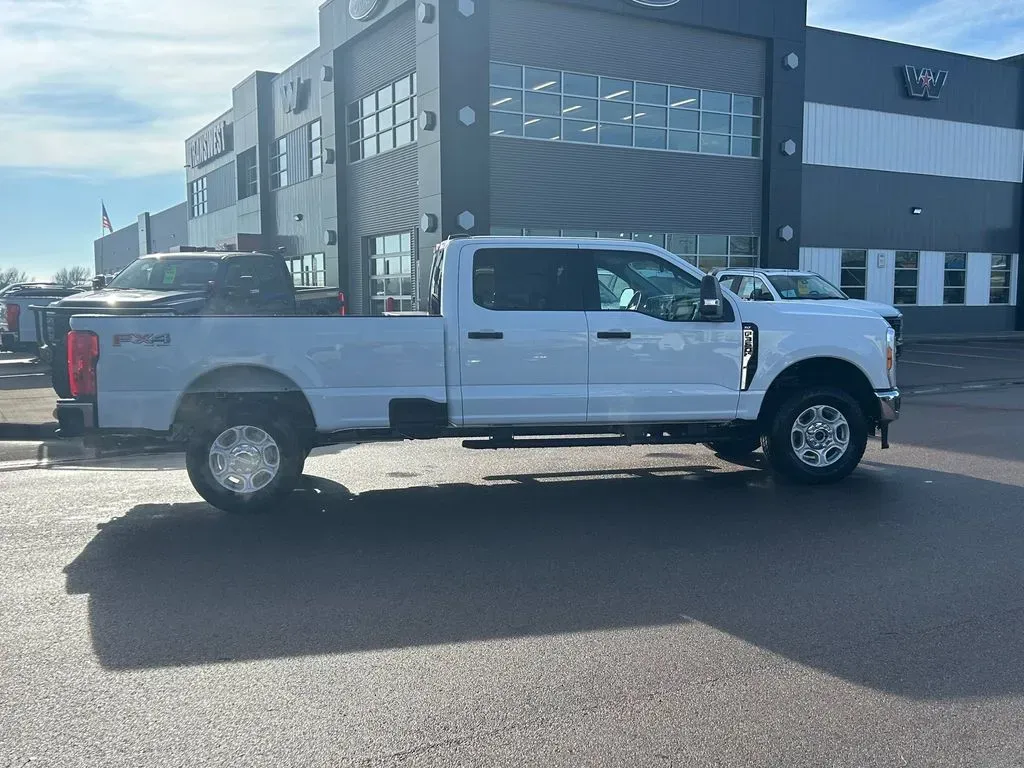 2026 Ford Super Duty F-350 XLT | Photo 5 of 13
