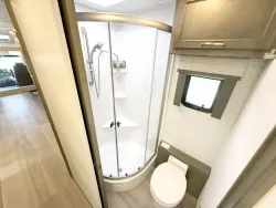 2026 Renegade Verona 40VTS | Thumbnail Photo 14 of 31