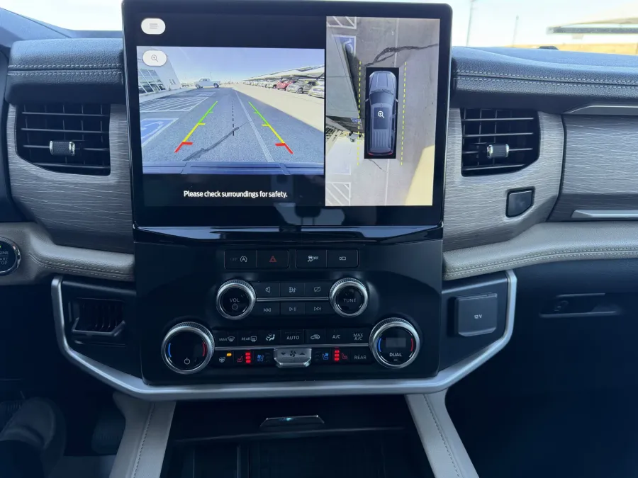 2024 Ford Expedition Max Limited | Photo 21 of 25