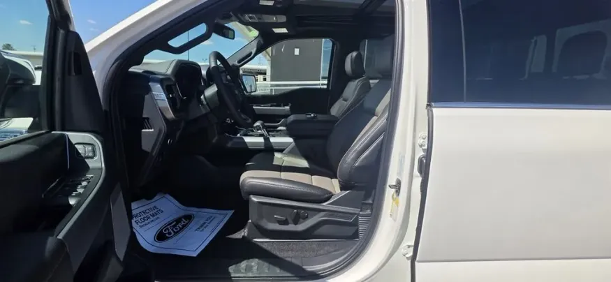 2026 Ford F-150 | Photo 15 of 34