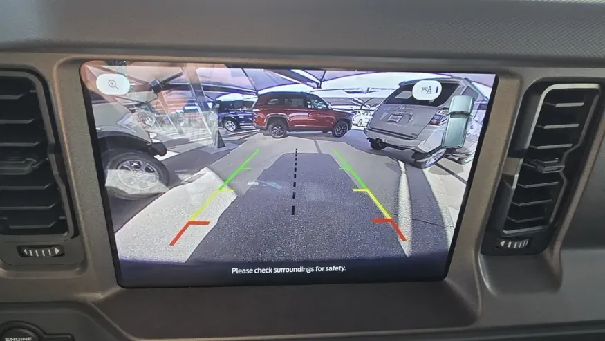 2025 Ford Bronco | Photo 20 of 29