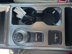 2022 Ford Edge SEL | Thumbnail Photo 16 of 19