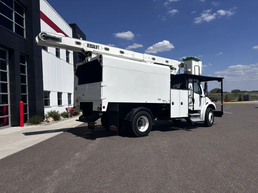 2007 Freightliner M2 106 | Photo 6 of 22